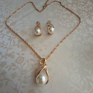 Elegant set, Made in Europe